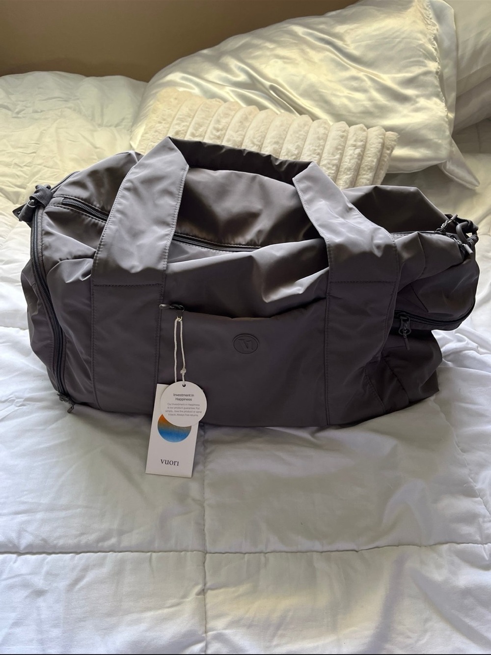 NEW vuori gym travel duffle bag